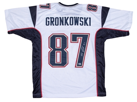2017 Rob Gronkowski Signed New England Patriots Road Jersey (Beckett)